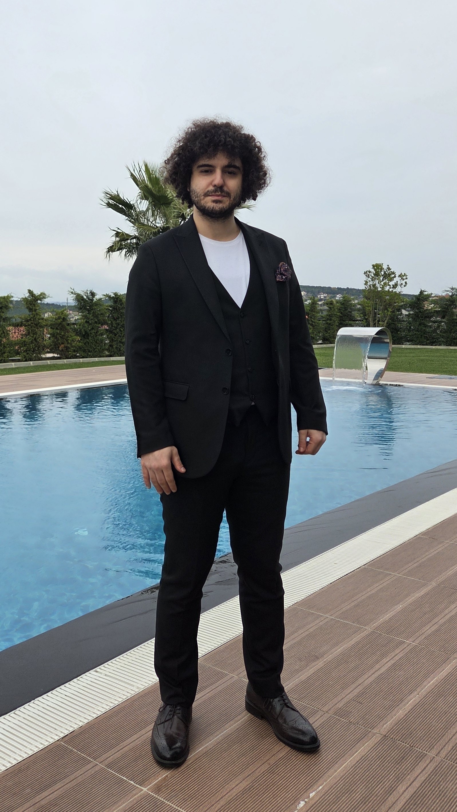 Oğuzhan Karagüzel